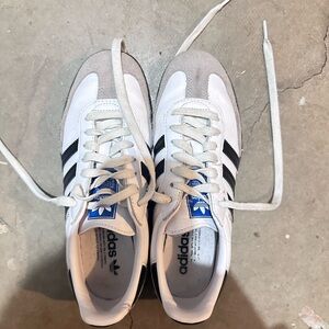 Adidas Samba